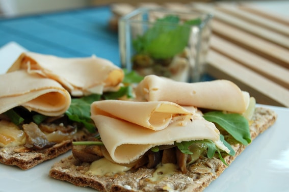 Chicken Breast Crackers with oyster mushrooms, rocket and grainy mustard - 